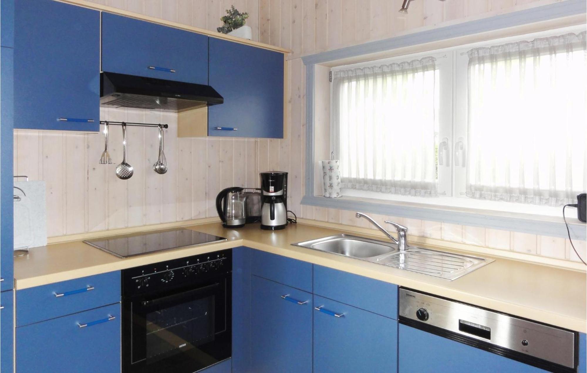2 Bedroom Nice Home In Рехлин Екстериор снимка